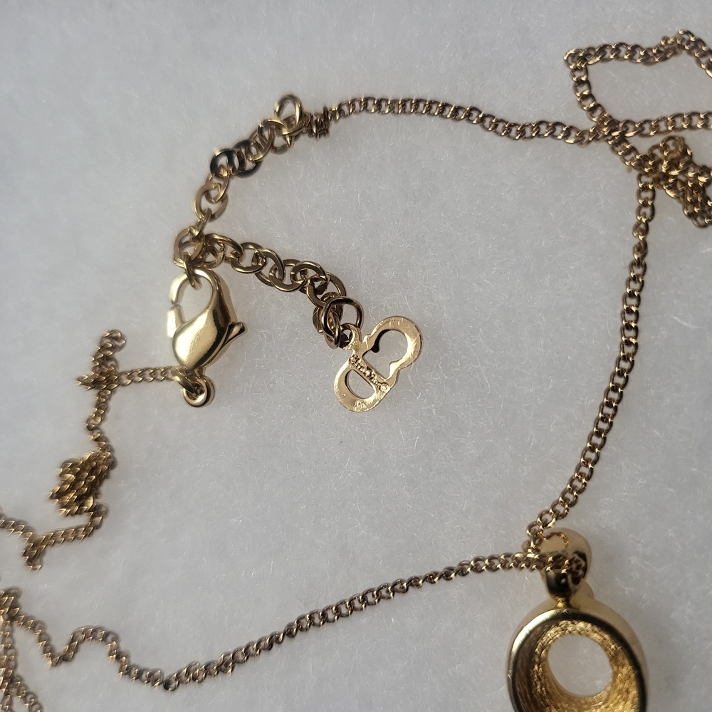 Christian Dior Vintage Crystal Oval Pendant Necklace - Picture 3 of 3